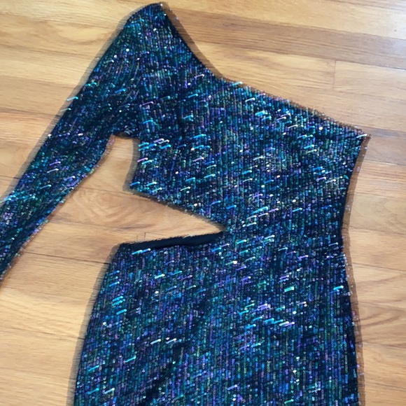 Blueish/black one sleeve mini dress with cut out - Picture 2 of 3